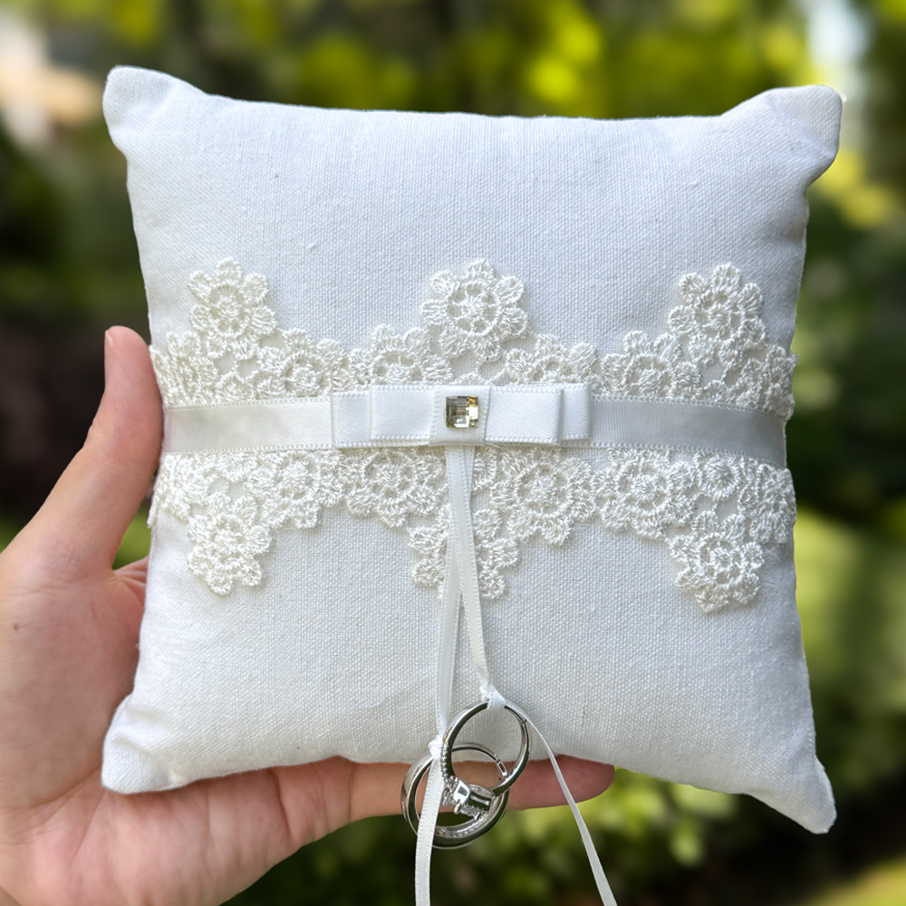 Cuscino Portafedi in Lino, con - Ring Bearer Pillow recensione e prezzo